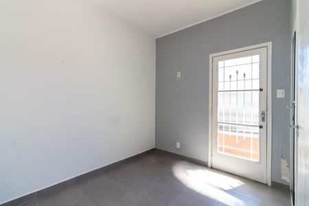 Casa para alugar com 55m², 3 quartos e sem vaga Casa para alugar com 55m², 3 quartos e sem vagaSuíte 2