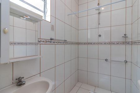 Casa para alugar com 55m², 3 quartos e sem vaga Casa para alugar com 55m², 3 quartos e sem vagaBanheiro da Suíte 3