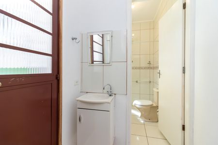 Casa para alugar com 55m², 3 quartos e sem vaga Casa para alugar com 55m², 3 quartos e sem vagaSuíte 3 - Lavatório