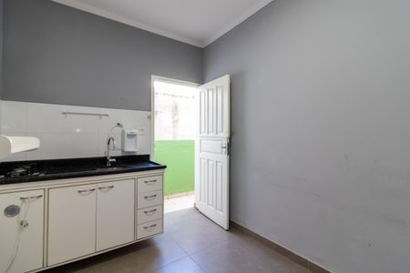 Casa para alugar com 55m², 3 quartos e sem vaga Casa para alugar com 55m², 3 quartos e sem vagaCozinha