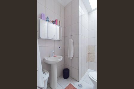 Casa para alugar com 300m², 2 quartos e 1 vaga Casa para alugar com 300m², 2 quartos e 1 vagaBanheiro