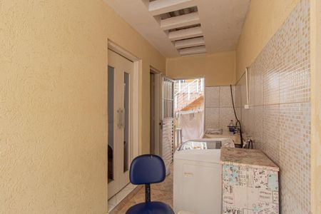 Casa para alugar com 300m², 2 quartos e 1 vaga Casa para alugar com 300m², 2 quartos e 1 vagaÁrea de Serviço