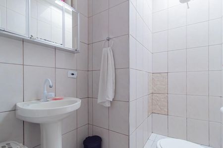 Casa para alugar com 300m², 2 quartos e 1 vaga Casa para alugar com 300m², 2 quartos e 1 vagaBanheiro