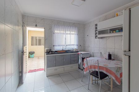 Casa para alugar com 300m², 2 quartos e 1 vaga Casa para alugar com 300m², 2 quartos e 1 vagaCozinha