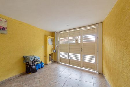 Casa para alugar com 300m², 2 quartos e 1 vaga Casa para alugar com 300m², 2 quartos e 1 vagaGaragem