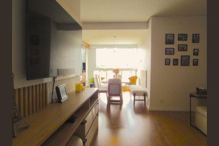 Apartamento à venda com 75m², 3 quartos e 2 vagasSala - Cozinha
