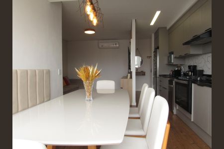 Apartamento à venda com 75m², 3 quartos e 2 vagasSala - Cozinha
