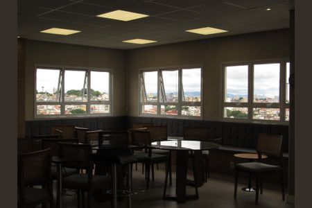 Apartamento à venda com 75m², 3 quartos e 2 vagasÁrea comum - Salão de festas