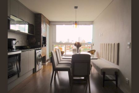 Apartamento à venda com 75m², 3 quartos e 2 vagasSala - Cozinha