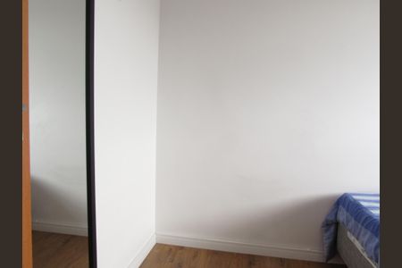 Apartamento à venda com 75m², 3 quartos e 2 vagasQuarto 2