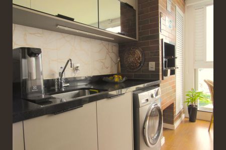 Apartamento à venda com 75m², 3 quartos e 2 vagasSala - Cozinha