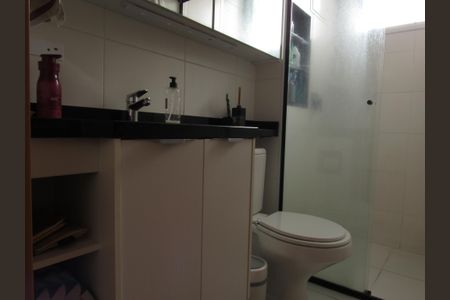 Apartamento à venda com 75m², 3 quartos e 2 vagasBanheiro da Suíte