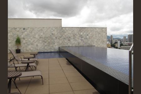 Apartamento à venda com 75m², 3 quartos e 2 vagasÁrea comum - Piscina