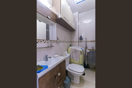 Banheiro de kitnet/studio para alugar com 1 quarto, 32m² em Méier, Rio de Janeiro