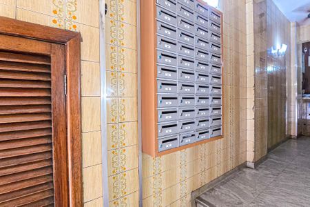 Studio para alugar com 32m², 1 quarto e sem vaga Studio para alugar com 32m², 1 quarto e sem vagaHall de entrada