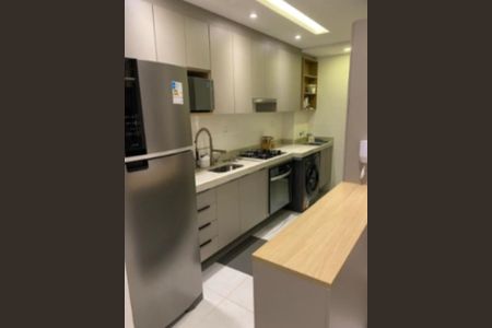 Cozinha  de apartamento para alugar com 2 quartos, 61m² em Jardim Saira, Sorocaba