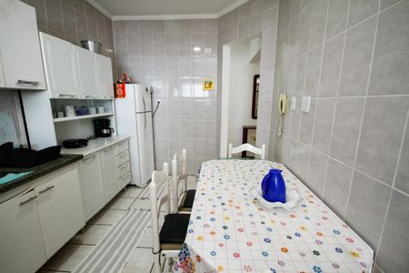 Cozinha de apartamento para alugar com 1 quarto, 71m² em Aviação, Praia Grande