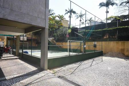 Apartamento à venda com 98m², 2 quartos e 1 vagaQuadra