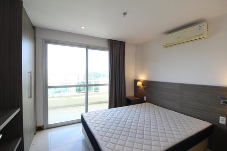 Studio para alugar com 85m², 1 quarto e sem vagaQuarto