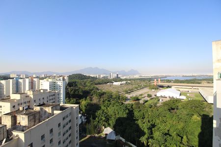 Sala - Vista de kitnet/studio para alugar com 1 quarto, 85m² em Jacarepaguá, Rio de Janeiro