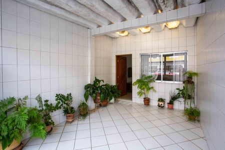 Casa à venda com 101m², 2 quartos e 1 vagaGaragem