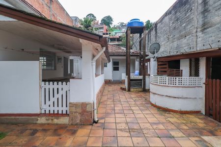 Casa à venda com 150m², 2 quartos e 5 vagasQuintal