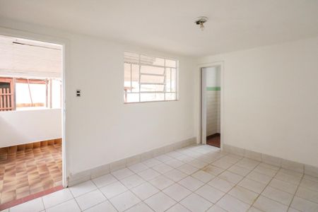 Casa à venda com 150m², 2 quartos e 5 vagasEdicula