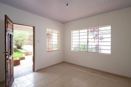 Sala de casa à venda com 2 quartos, 150m² em Sapoema, Diadema
