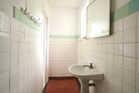 Casa à venda com 150m², 2 quartos e 5 vagasEdicula