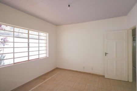 Sala de casa à venda com 2 quartos, 150m² em Sapoema, Diadema