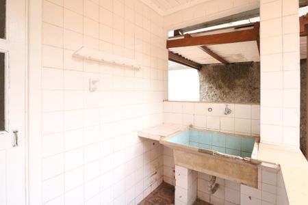 Casa à venda com 150m², 2 quartos e 5 vagasÁrea de Serviço