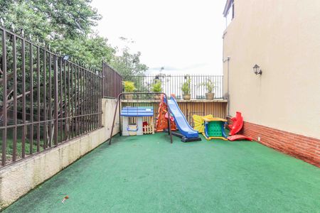 Casa de condomínio à venda com 113m², 2 quartos e 2 vagasÁrea comum