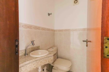 Lavabo de casa de condomínio à venda com 2 quartos, 113m² em Vila Gomes, São Paulo