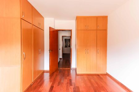 Casa de condomínio à venda com 113m², 2 quartos e 2 vagasQuarto 1