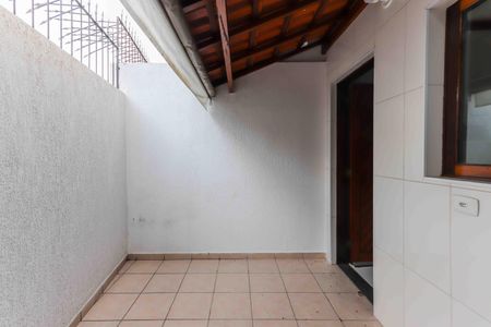Casa de condomínio à venda com 113m², 2 quartos e 2 vagasLavanderia