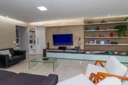 Apartamento para alugar com 157m², 3 quartos e 2 vagasSala