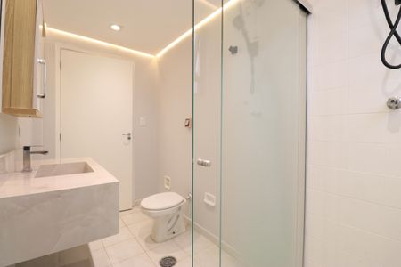 Apartamento para alugar com 141m², 3 quartos e 2 vagasBanheiro Social 1