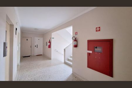 Apartamento para alugar com 141m², 3 quartos e 2 vagas Apartamento para alugar com 141m², 3 quartos e 2 vagasÁrea comum
