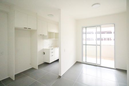 Sala de apartamento para alugar com 2 quartos, 84m² em Canhema, Diadema