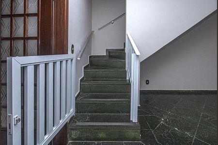 acesso para os pisos_1 de casa para alugar com 2 quartos, 119m² em Sacomã, São Paulo