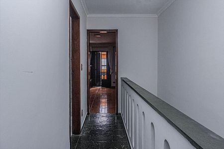 corredor para os cômodos_1 de casa para alugar com 2 quartos, 119m² em Sacomã, São Paulo