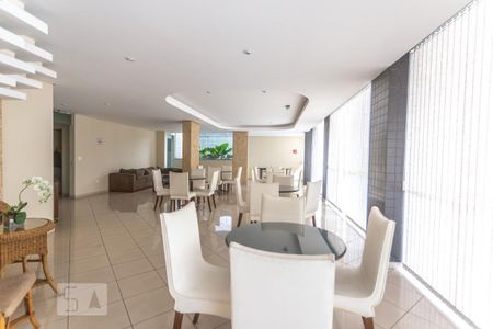 Apartamento para alugar com 119m², 2 quartos e 4 vagasÁrea comum - Salão de festas