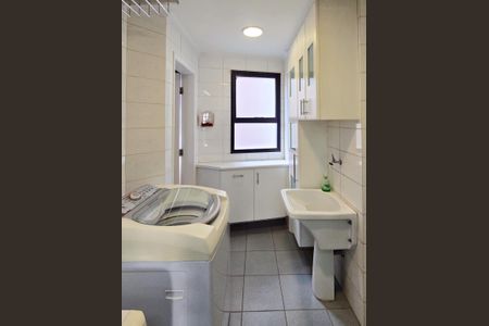 Apartamento para alugar com 119m², 2 quartos e 4 vagasÁrea de Serviço