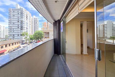 Apartamento para alugar com 119m², 2 quartos e 4 vagasSacada 