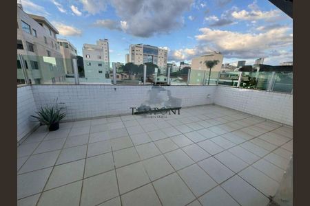 Apartamento à venda com 144m², 4 quartos e 1 vaga