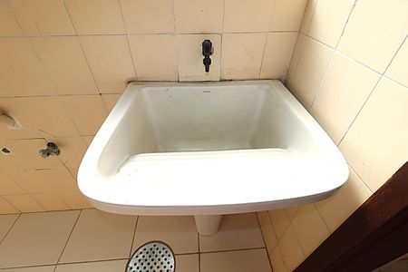 Apartamento para alugar com 80m², 2 quartos e 1 vagaÁrea de Serviço - Tanque