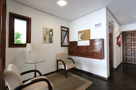 Apartamento para alugar com 80m², 2 quartos e 1 vagaÁrea comum - Hall de entrada