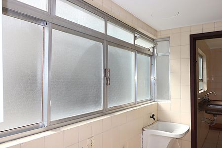 Apartamento para alugar com 80m², 2 quartos e 1 vagaÁrea de Serviço