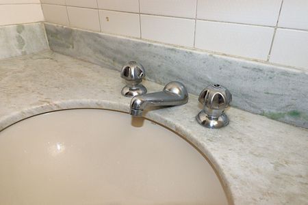 Apartamento para alugar com 80m², 2 quartos e 1 vagaBanheiro