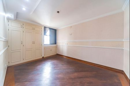 Apartamento à venda com 116m², 3 quartos e 2 vagasQuarto 3